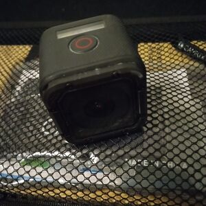 Go Pro Hero Session Compact Black Action Camera with Red Record Button